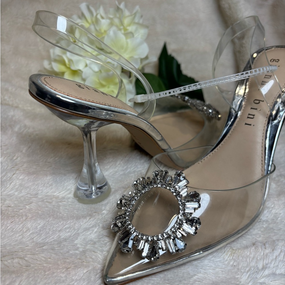 Gianni Bini Silver Heels with Crystal Accents size 9